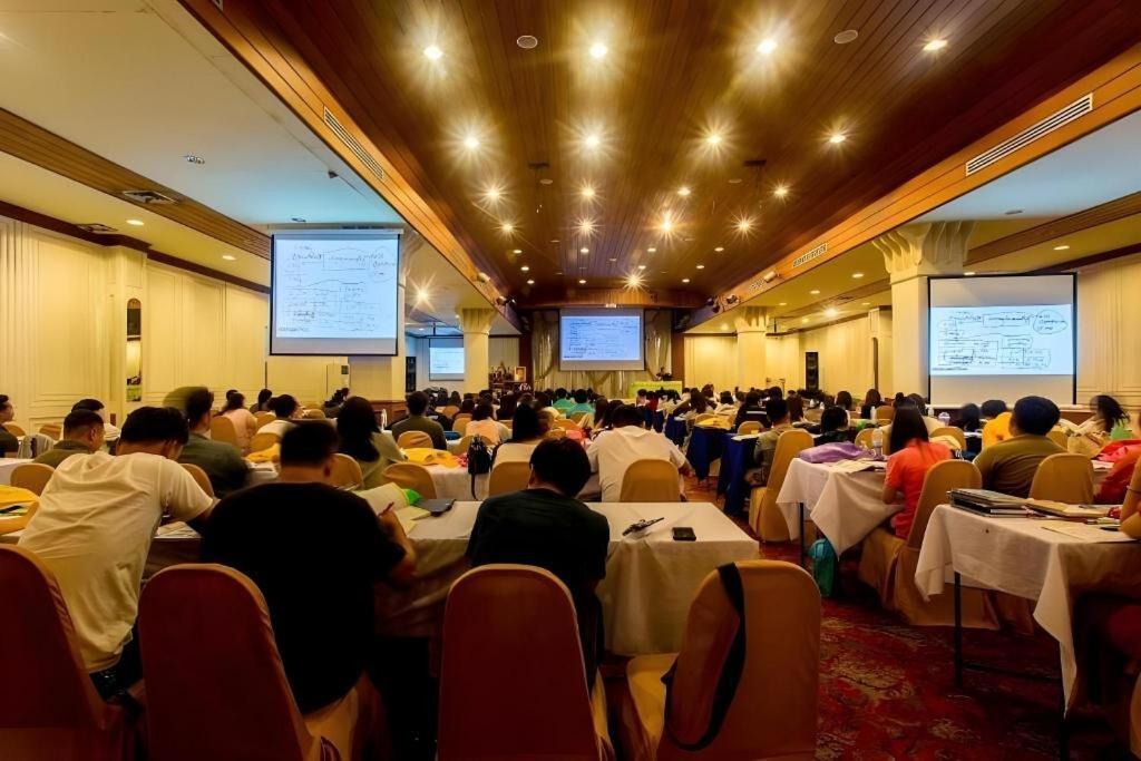 Pailyn Phitsanulok Hotel Exteriér fotografie