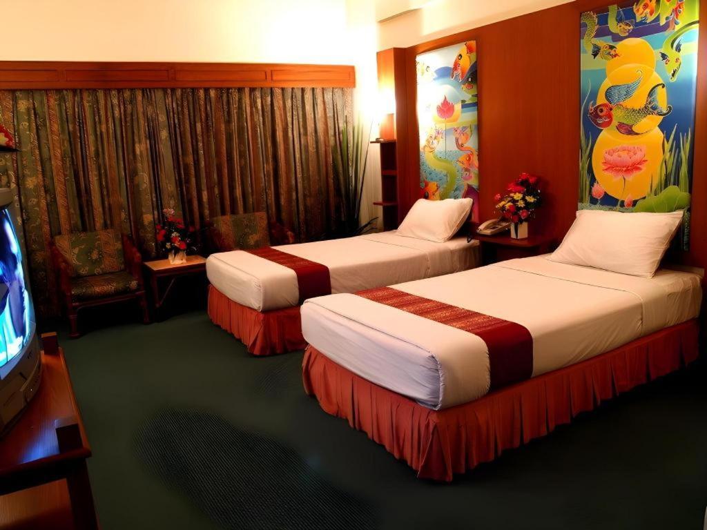 Pailyn Phitsanulok Hotel Exteriér fotografie