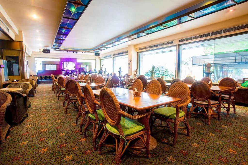 Pailyn Phitsanulok Hotel Exteriér fotografie