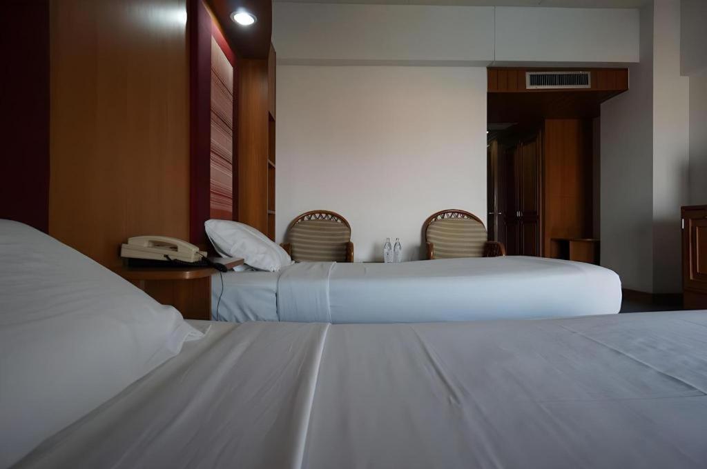 Pailyn Phitsanulok Hotel Exteriér fotografie