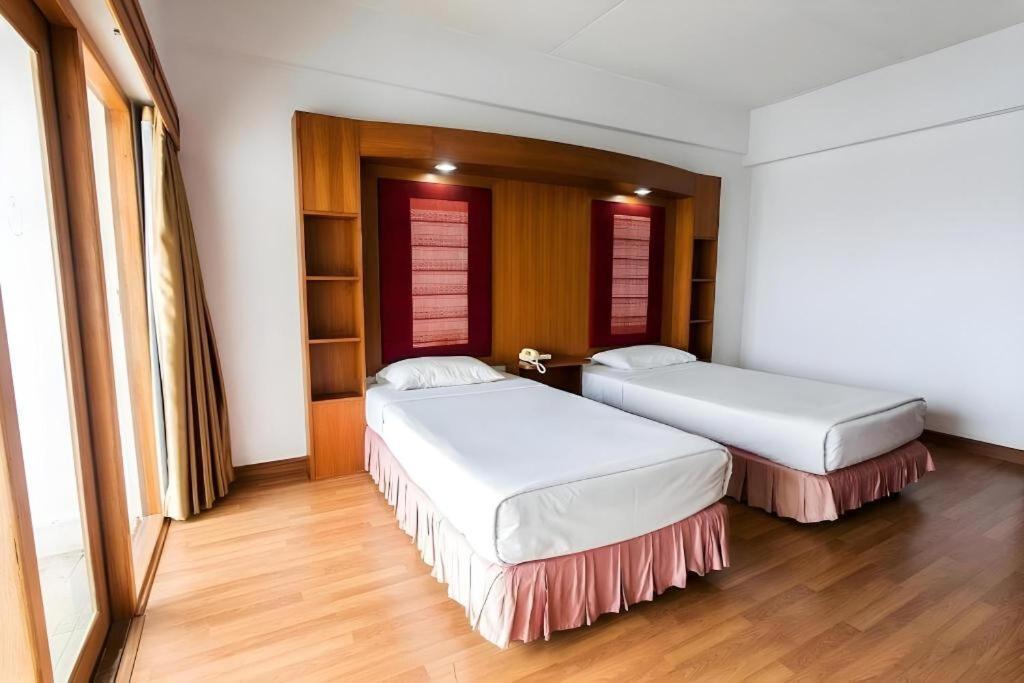 Pailyn Phitsanulok Hotel Exteriér fotografie