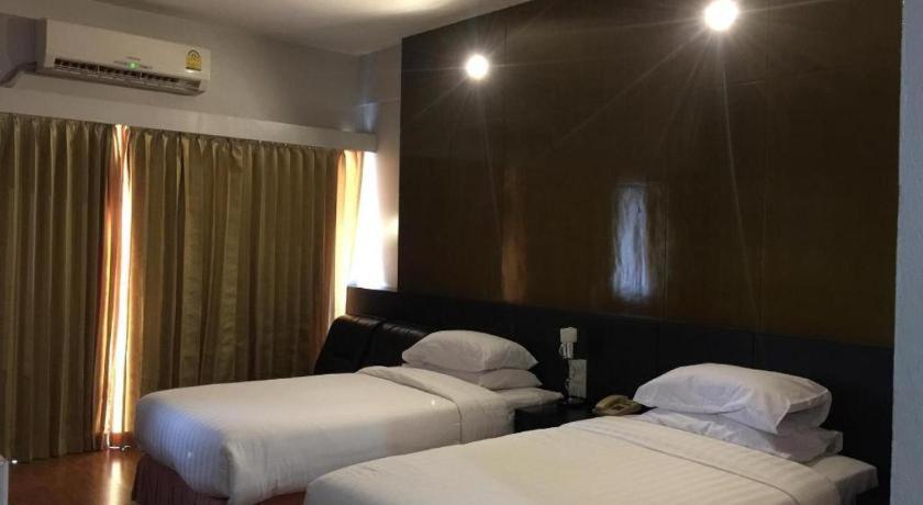 Pailyn Phitsanulok Hotel Exteriér fotografie