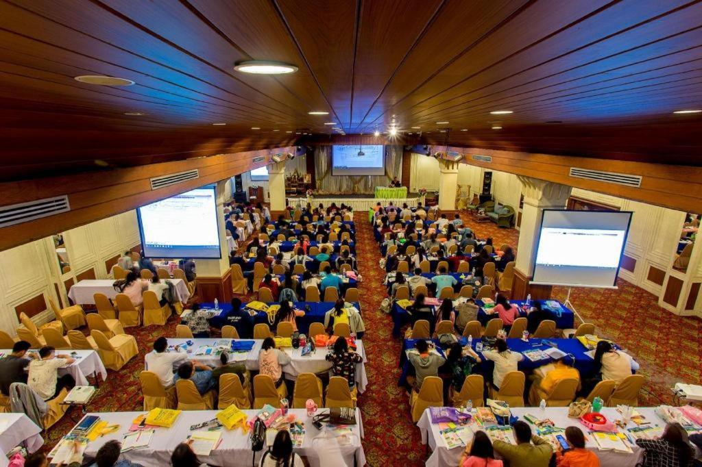 Pailyn Phitsanulok Hotel Exteriér fotografie